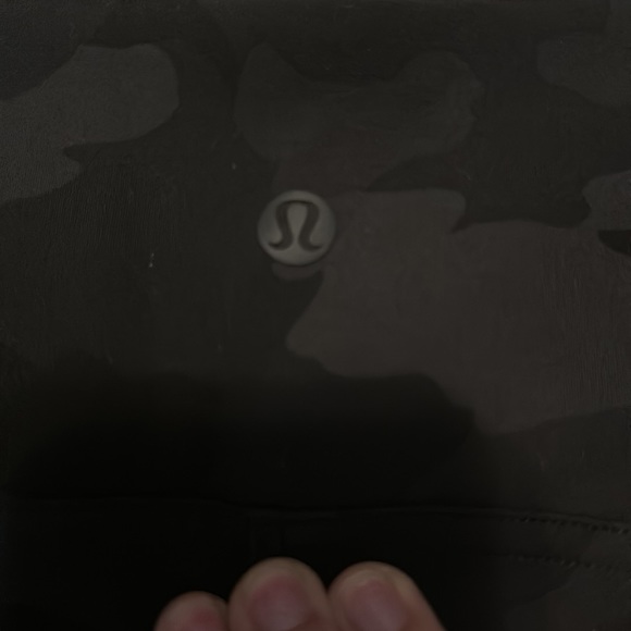 Excellent Condition: sz 8 Lululemon Instill high-rise tight 25” - Picture 4 of 4